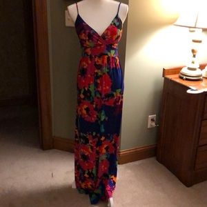 New no tags polyester maxi dress